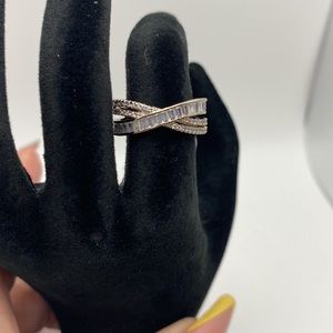 Beautiful Silver Ring with Crystals